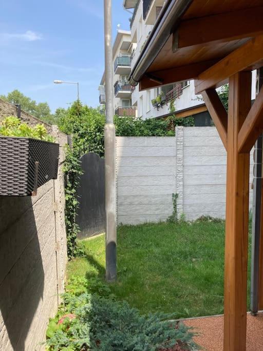 Apartman S Terasou, Bezplatne Parkovanie Lägenhet Bratislava Exteriör bild